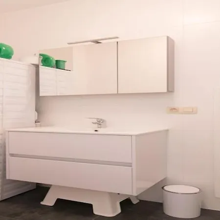 Διαμέρισμα In Near The *