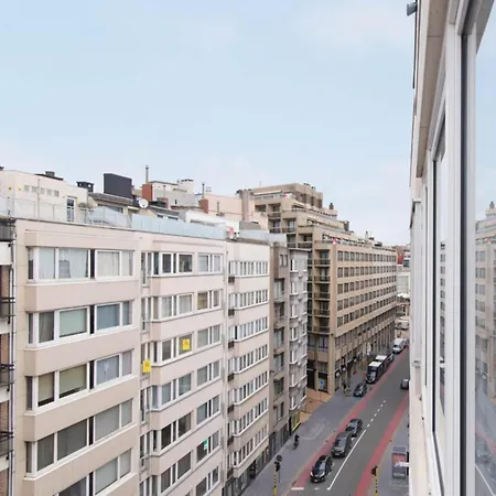 In Near The Οστένδη